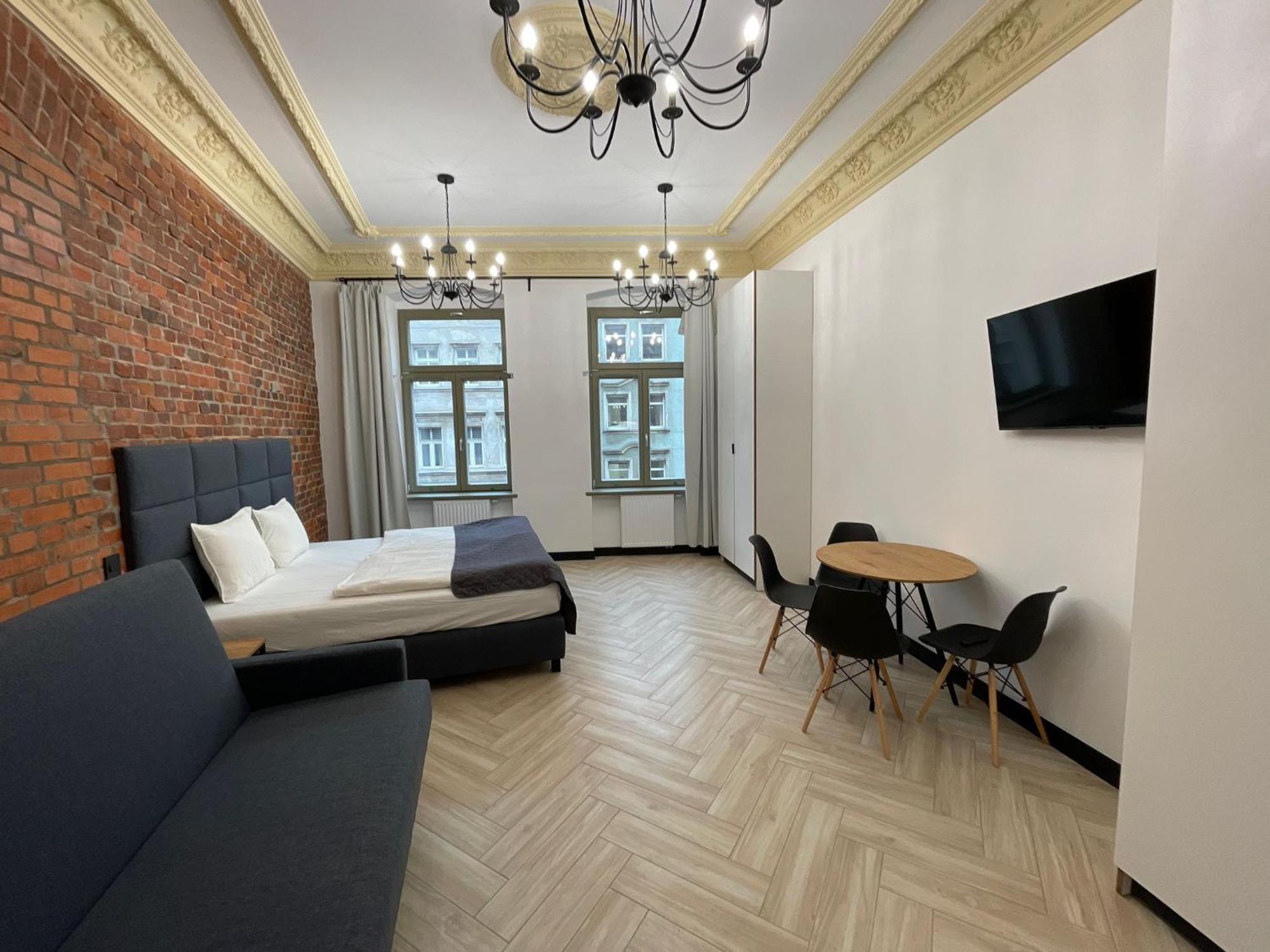 Aparthotel Pod Blekitnymi Podkowami