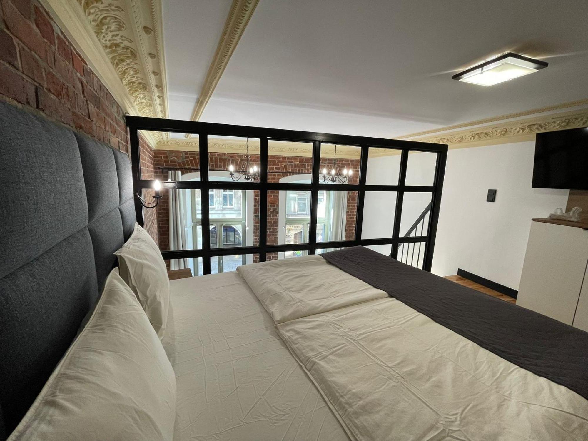 Aparthotel Pod Blekitnymi Podkowami *